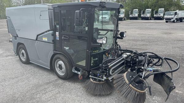 MC250 Sweeper - 2025