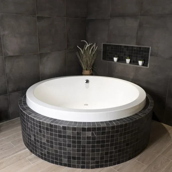 Como Acrylic Inset Bathtub